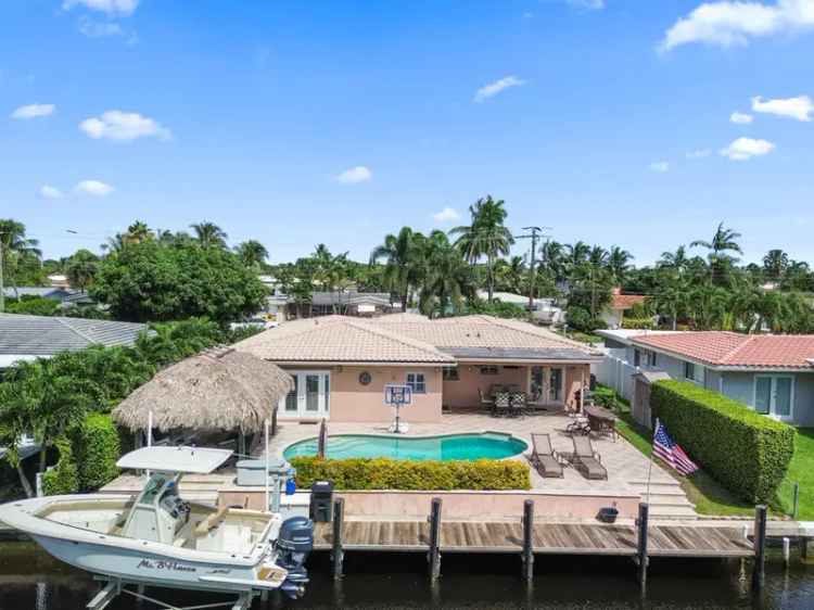 Single-family house For Sale in Pompano Beach, Florida