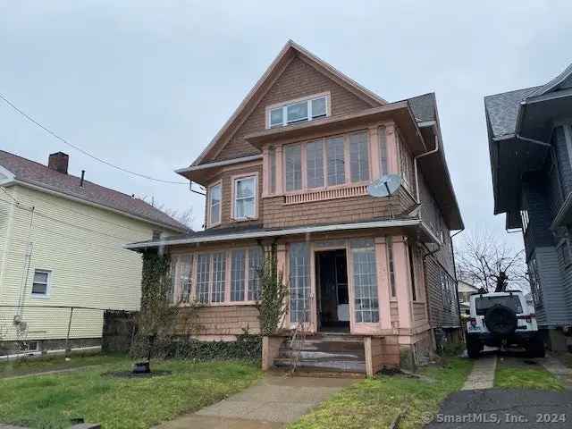 Multi-family house For Sale in 376, Seaview Avenue, Bridgeport, Connecticut