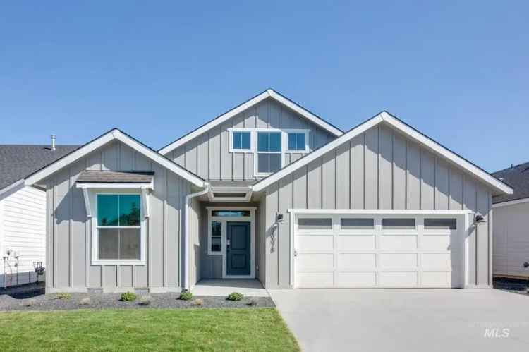 Single-family house For Sale in 10078, West La Jolla Drive, Boise, Idaho