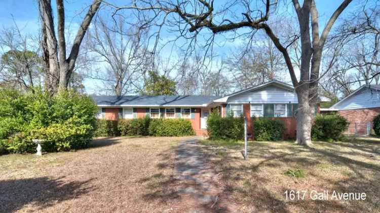 Single-family house For Sale in 1617, Gail Avenue, Albany, Georgia