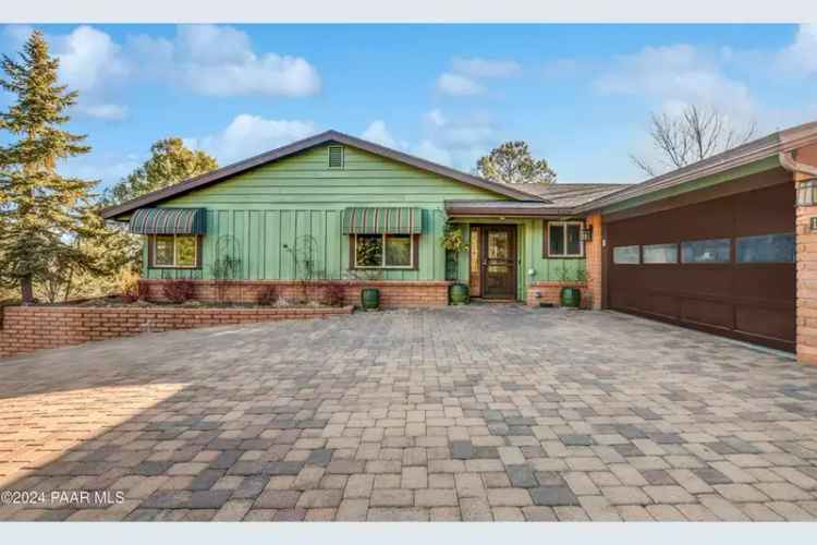 Single-family house For Sale in 1797, Rolling Hills Drive, Prescott, Arizona