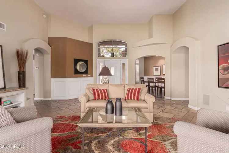 Single-family house For Sale in Mesa, Arizona