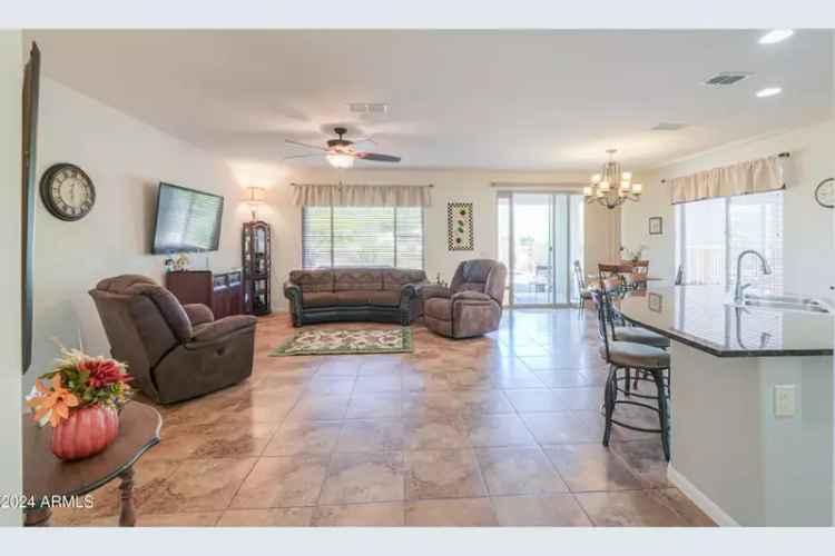 Single-family house For Sale in Eloy, Arizona