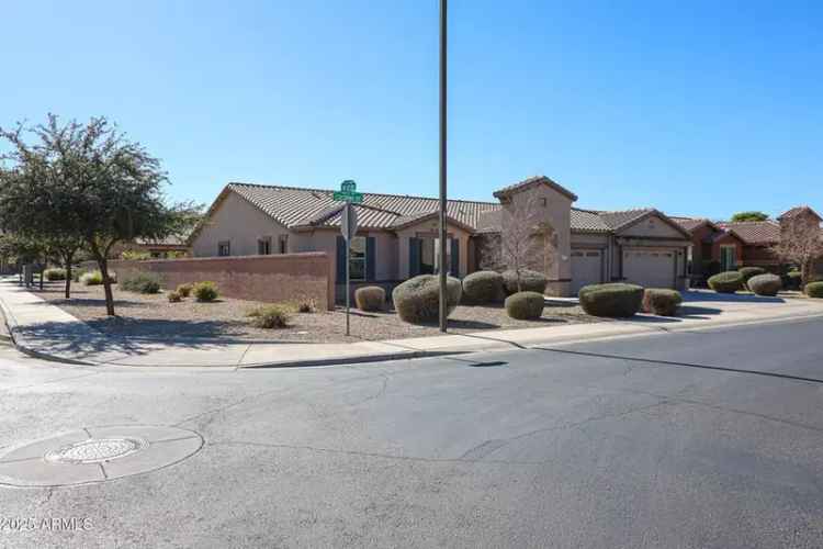 Single-family house For Sale in 16163, West Cocopah Street, Goodyear, Arizona