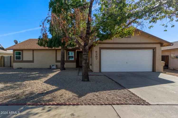 Single-family house For Sale in 6207, West Acoma Drive, Glendale, Arizona