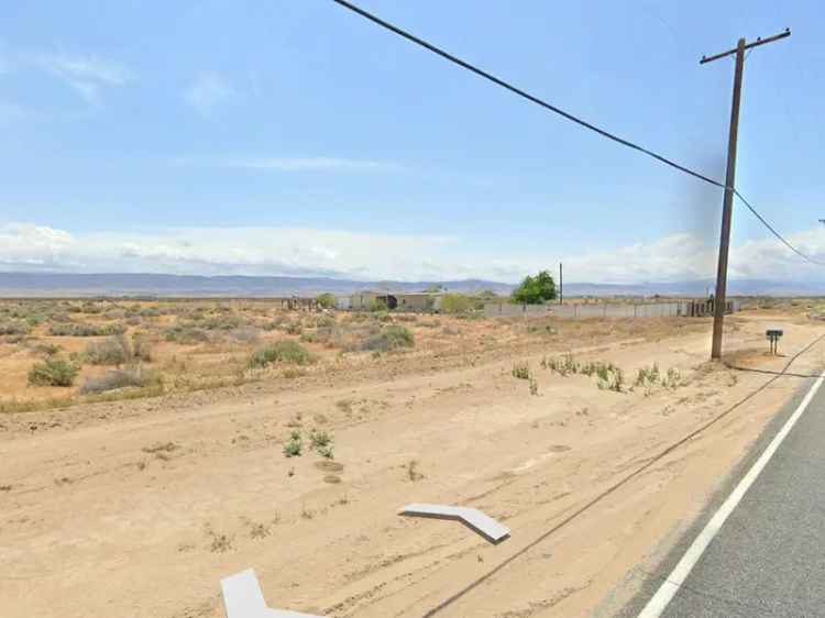 Land For Sale in Lancaster, California