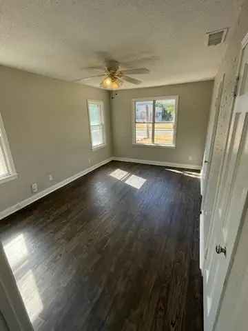 Multi-family house For Sale in 2934, South 3rd Street, Abilene, Texas