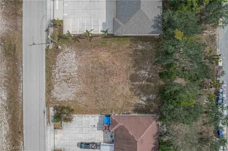 Land For Sale in Cape Coral, Florida