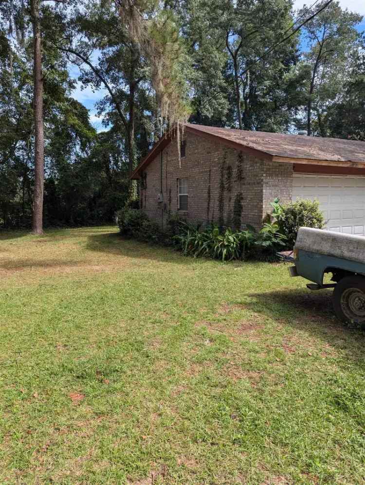 Single-family house For Sale in 3038, Olson Road, Tallahassee, Florida