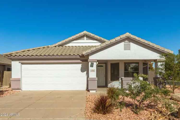 Single-family house For Sale in 15936, West Latham Street, Goodyear, Arizona