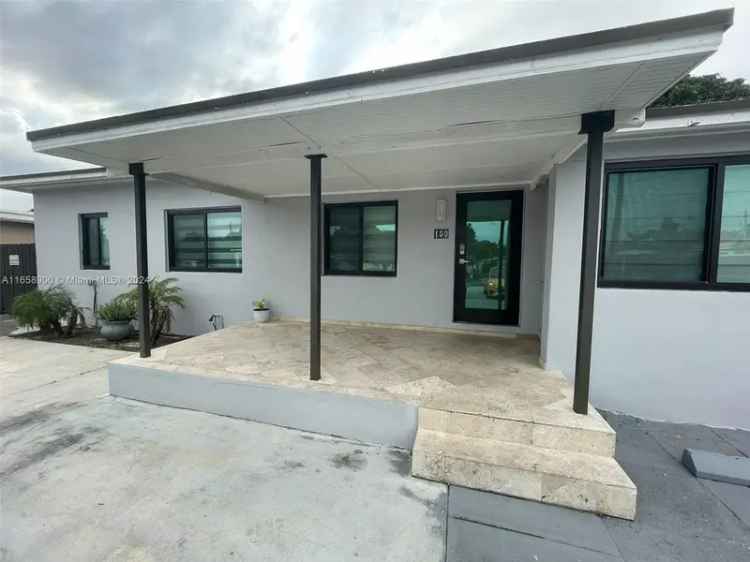 Single-family house For Sale in 150, Southwest 52nd Avenue, Coral Gables, Florida