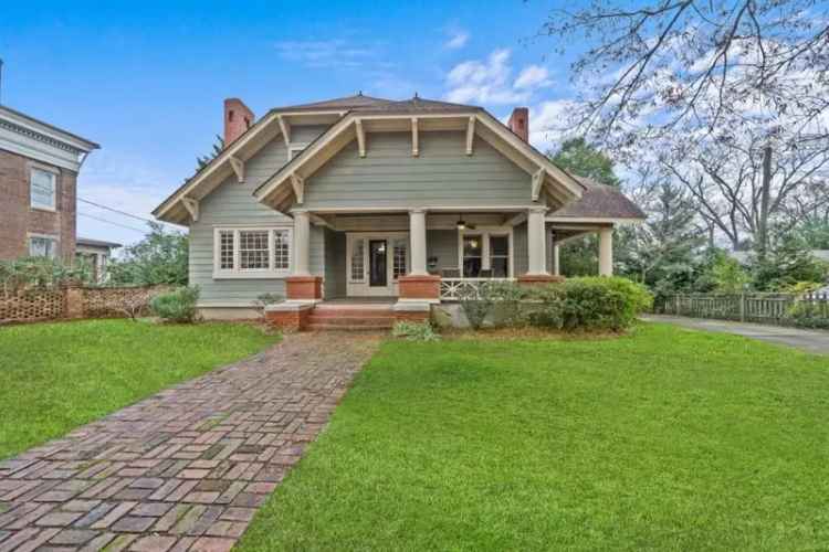 Single-family house For Sale in 204, North Madison Avenue, Eatonton, Georgia