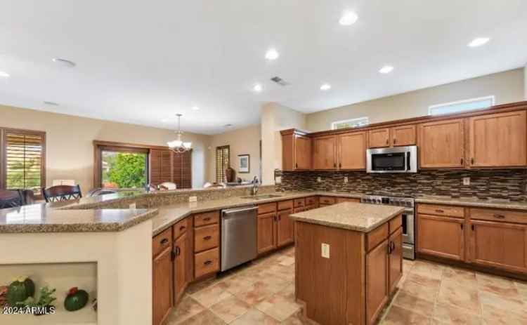 Single-family house For Sale in 15350, West Skyview Way, Surprise, Arizona