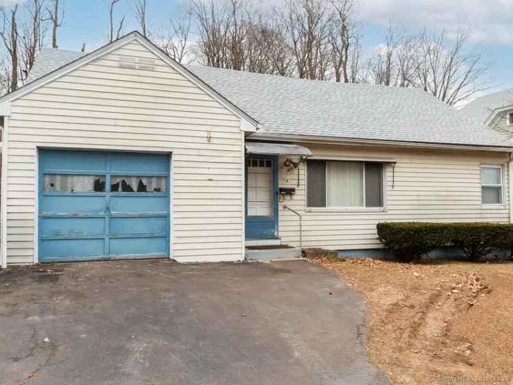 Single-family house For Sale in 56, George Street, Bristol, Connecticut