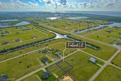 Land For Sale in Cape Coral, Florida