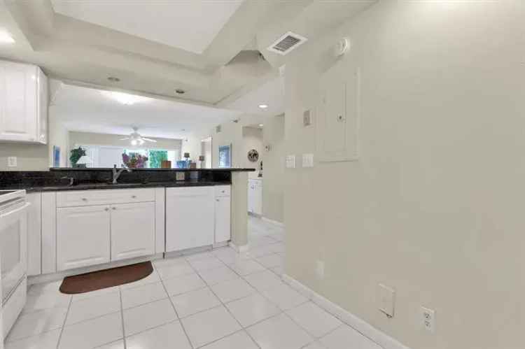 2 Bedroom 2 Bath Condo for Rent in East Boca Raton