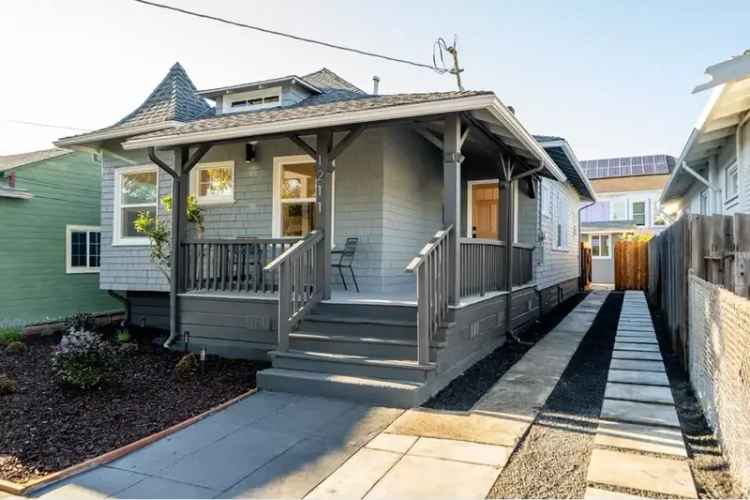 Single-family house For Sale in 1211, Russell Street, Berkeley, California