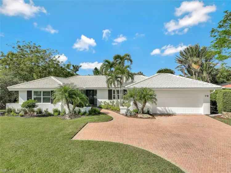 Single-family house For Sale in 79, Burning Tree Drive, Florida