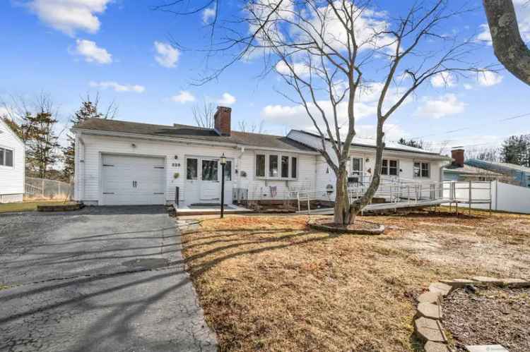 Single-family house For Sale in 326, Barbara Road, Middletown, Connecticut