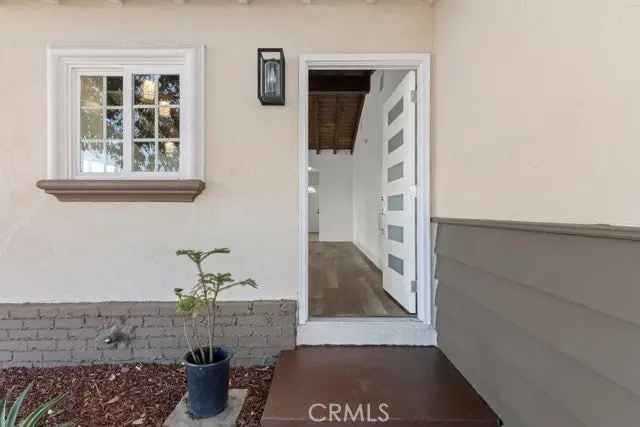 Multi-family house For Sale in 149, South Edward Avenue, Fullerton, California