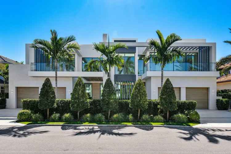 Single-family house For Sale in 224, West Key Palm Road, Boca Raton, Florida