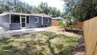 Single-family house For Sale in 4614, Webster Street, Tampa, Florida