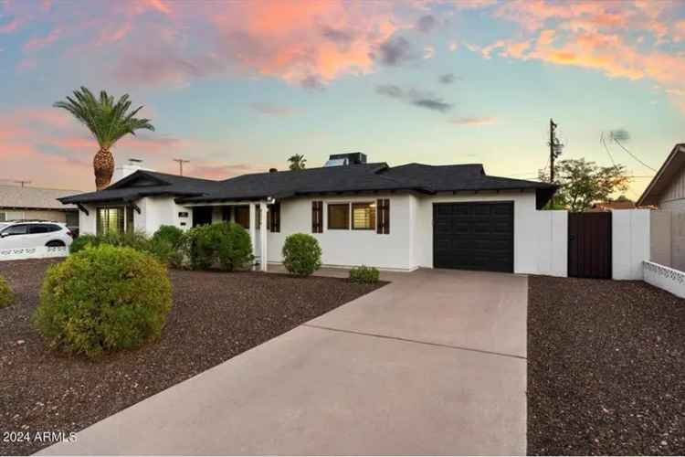 Single-family house For Sale in 8219, East Sells Drive, Scottsdale, Arizona