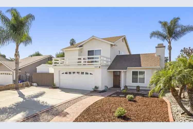 Single-family house For Sale in 1237, Fallen Leaf Avenue, San Buenaventura (Ventura), California