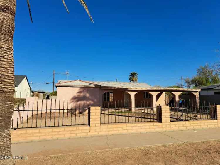 Single-family house For Sale in 1410, East Almeria Road, Phoenix, Arizona