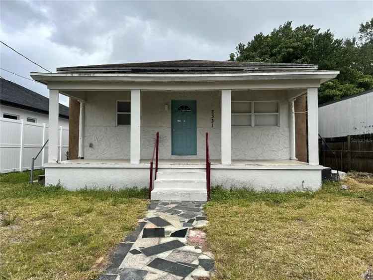 Single-family house For Sale in 2331, West Saint John Street, Tampa, Florida