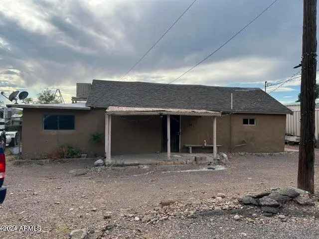 Single-family house For Sale in 370, North Kellner Avenue, Superior, Arizona