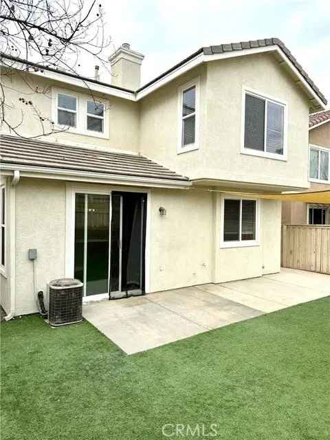 Single-family house For Sale in 32478, Silver Creek, Lake Elsinore, California