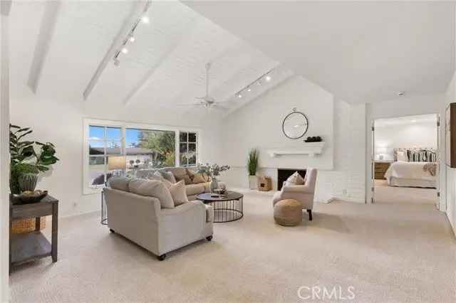 Single-family house For Sale in 18391, Jocotal Avenue, Villa Park, California