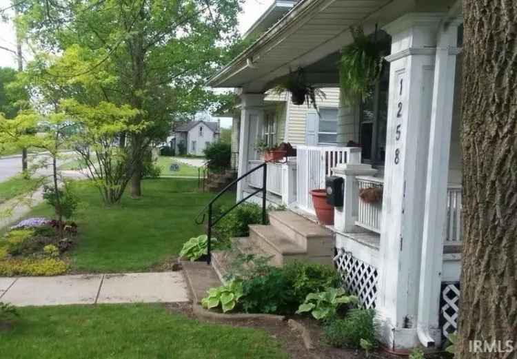 Single-family house For Sale in 1258, Cassopolis Street, Elkhart, Indiana