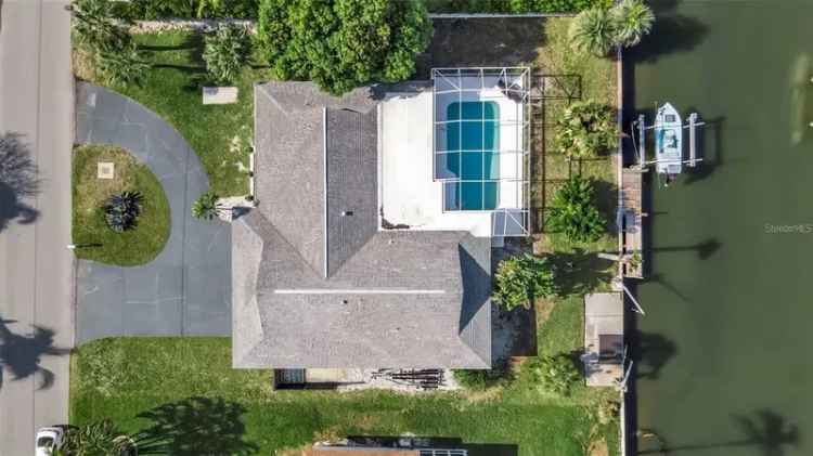 Single-family house For Sale in 1649, Stanford Lane, Siesta Key, Florida