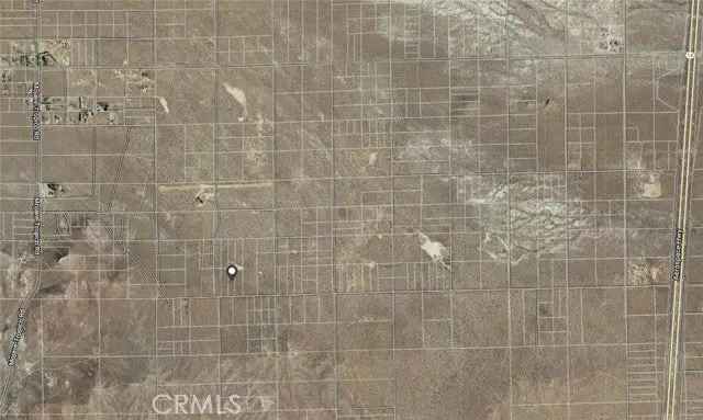 Land For Sale in Rosamond, California