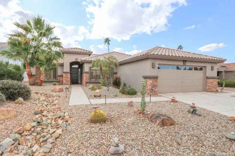 Single-family house For Sale in 9943, East Sunridge Drive, Sun Lakes, Arizona