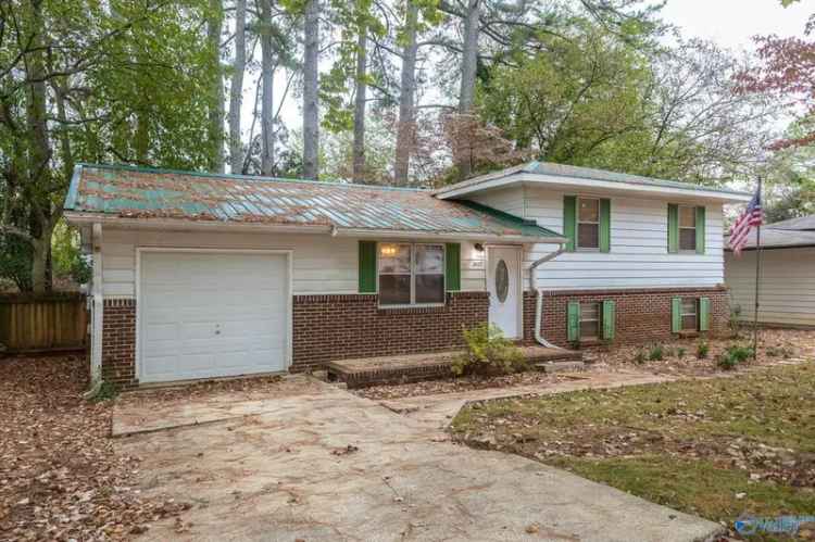 Single-family house For Sale in Huntsville, Alabama