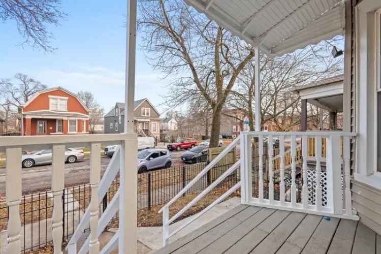 Single-family house For Sale in 6918-6920, South Laflin Street, Chicago, Illinois