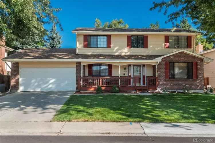 Single-family house For Sale in 8015, West Calhoun Place, Littleton, Colorado