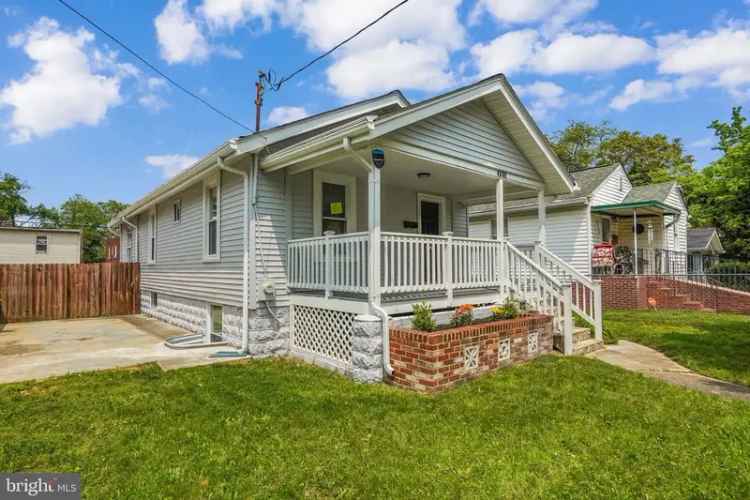 Single-family house For Sale in 3312, D Street Southeast, Washington, District of Columbia