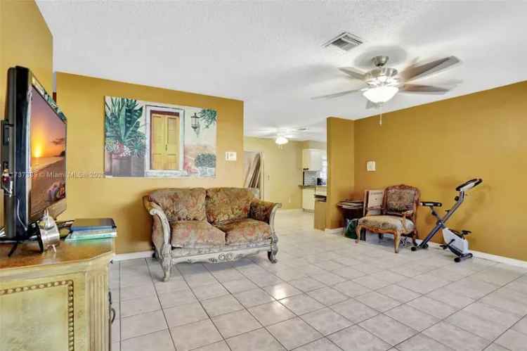 Single-family house For Sale in 3431, Northeast 15th Avenue, Pompano Beach, Florida