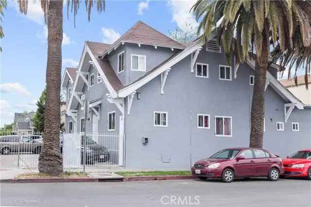 Multi-family house For Sale in Los Angeles, California