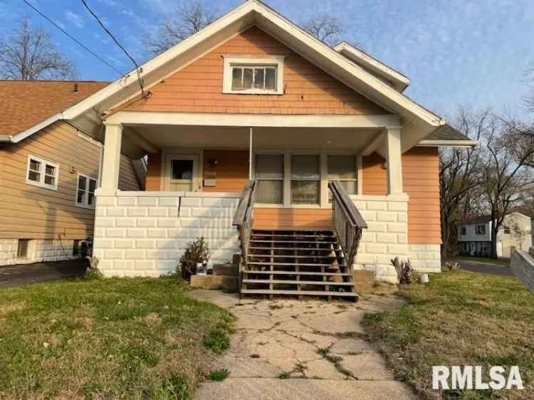 Single-family house For Sale in 2400, North Wisconsin Avenue, Peoria, Illinois