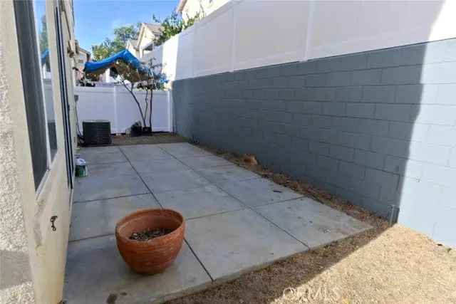 House For Sale in 12406, Sonoma Drive, Los Angeles, California