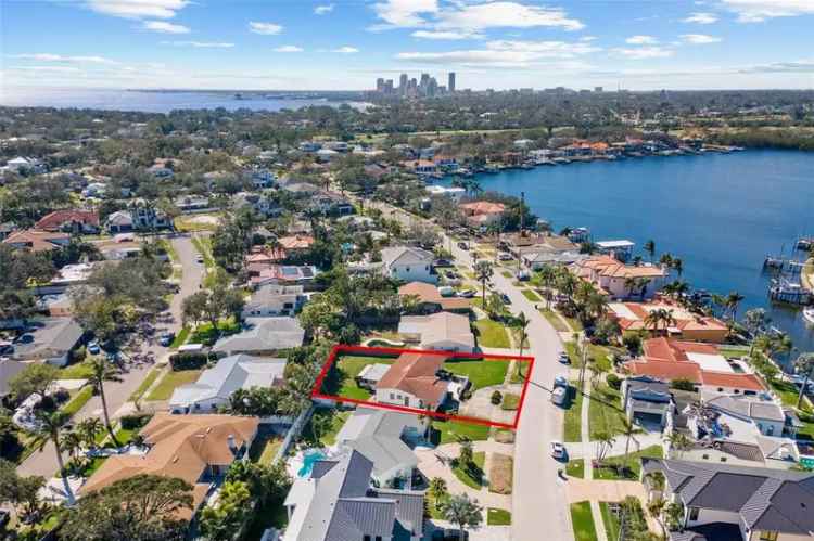 Single-family house For Sale in 1235, Cordova Boulevard Northeast, Saint Petersburg, Florida