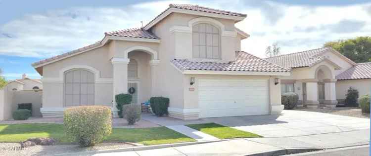 Single-family house For Sale in 1549, West Lark Drive, Chandler, Arizona