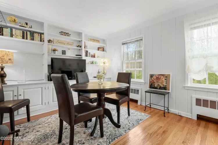 Single-family house For Sale in 17, Highland Farm Road, Greenwich, Connecticut