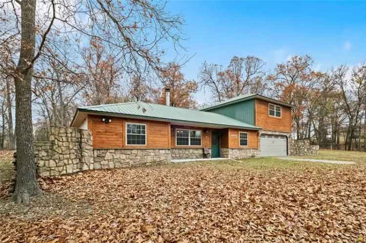 Single-family house For Sale in 15258, Shipe Road, Gravette, Arkansas