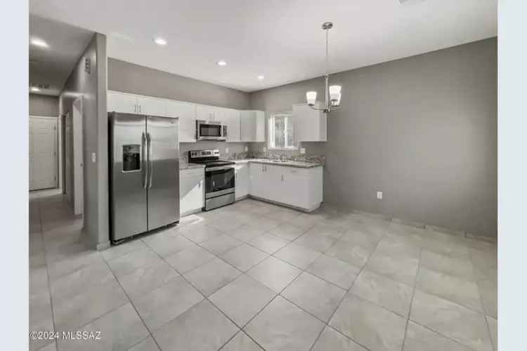 Duplex For Sale in 3265, North Stone Avenue, Tucson, Arizona